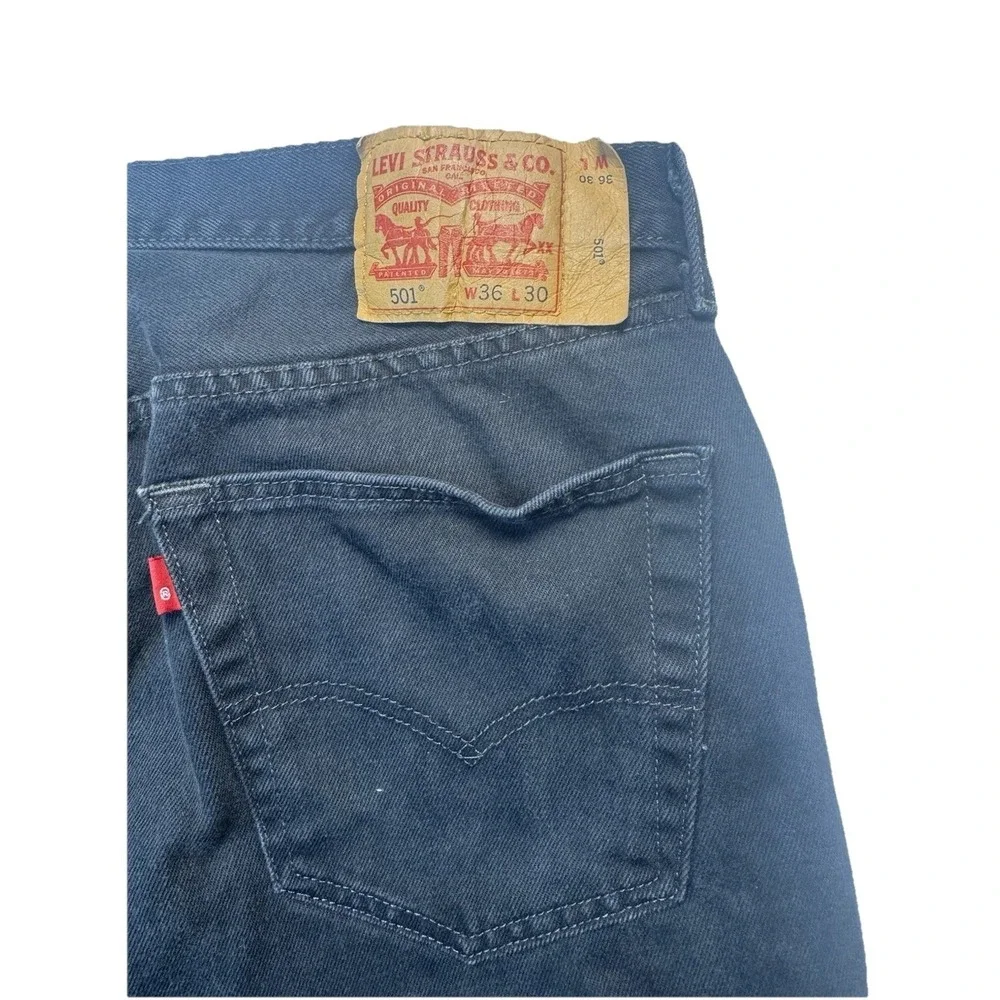Levis 501 Jeans Mens Size 36x30 Denim Black‎ Straight Leg Button Fly Blank Tab